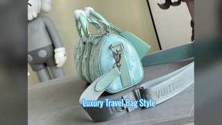 Gucci Monogram Seyahat Çantası Lüks Stil