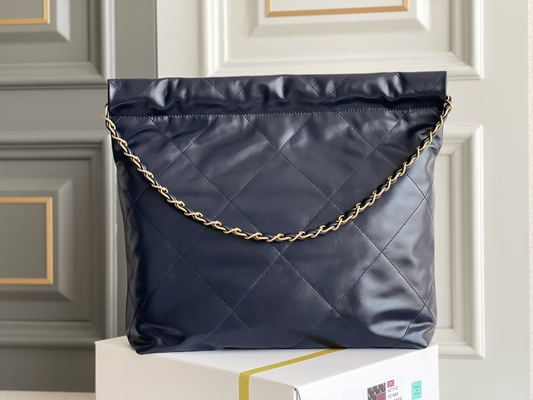 22S Dana Derisi Lacivert Chanel 22 &quot;Çöp Torbası&quot; Küçük El Çantası ODM