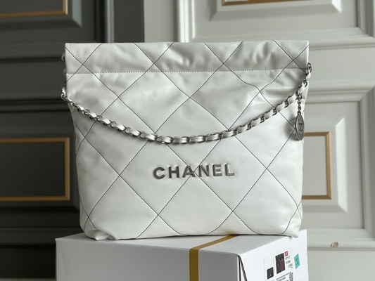22S Dana Derisi Lacivert Chanel 22 &quot;Çöp Torbası&quot; Küçük El Çantası ODM