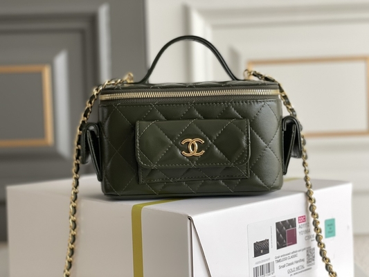 Kuzu Derisi Özel Markalı Çantalar Chanel 22K Vanity Case Çok Cepli