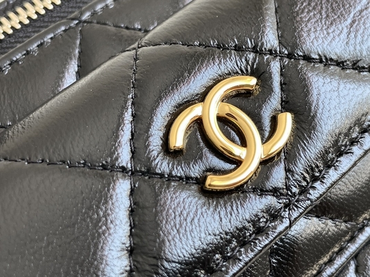 Kuzu Derisi Özel Markalı Çantalar Chanel 22K Vanity Case Çok Cepli