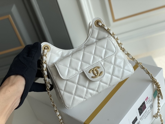 Klasik Beyaz Dana Derisi Preloved Markalı Çanta Zinciri Chanel 2023 Cruise Çantaları