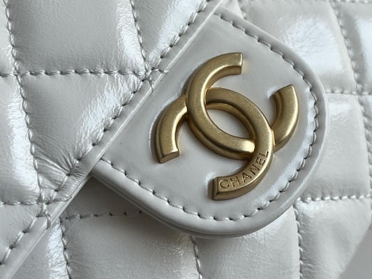 Klasik Beyaz Dana Derisi Preloved Markalı Çanta Zinciri Chanel 2023 Cruise Çantaları