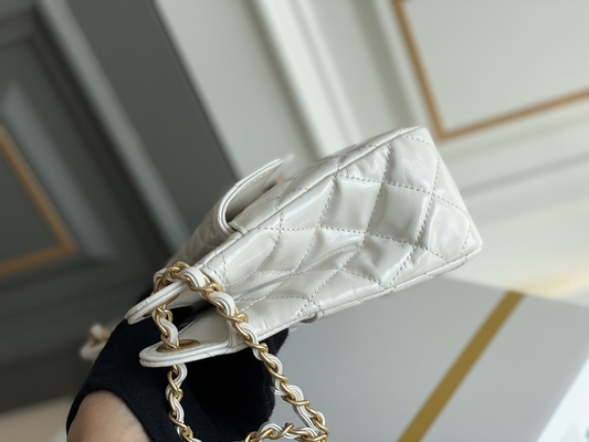 Klasik Beyaz Dana Derisi Preloved Markalı Çanta Zinciri Chanel 2023 Cruise Çantaları