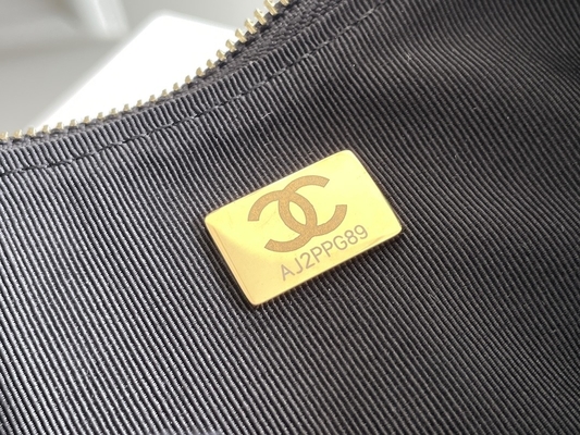 Siyah Zincirli Mini Askılı Çanta Markalı Chanel Hobo Çanta Dana Derisi Deri