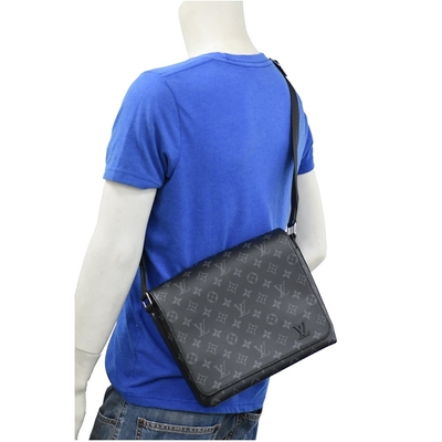 Eclipse Kanvas Tablo Erkek Louis Vuitton District PM M45272