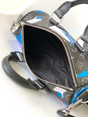 Sunrise Monogram Eclipse Markalı Messenger Çanta LV Keepall Bandoulière 25 Oda Manzaralı 