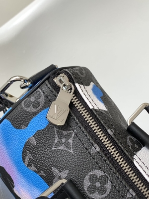 Sunrise Monogram Eclipse Markalı Messenger Çanta LV Keepall Bandoulière 25 Oda Manzaralı 