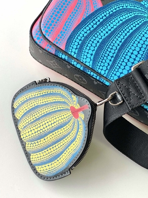 LV x YK Trio Monogram Unisex Markalı Erkek Çanta M46358 Sokak Stili İşbirliği 3WAY
