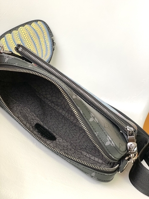 LV x YK Trio Monogram Unisex Markalı Erkek Çanta M46358 Sokak Stili İşbirliği 3WAY