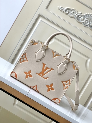 Krem Safran Dev Monogram OnTheGo MM Louis Vuitton IPad Mini için Messenger Çanta