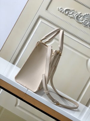 Krem Safran Dev Monogram OnTheGo MM Louis Vuitton IPad Mini için Messenger Çanta