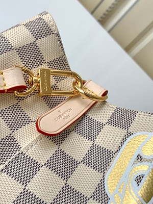 Beyaz Pembe Damier Azur Kanvas LV Markalı Messenger Çanta NéONoé MM Kova Çantası