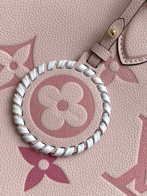 2WAY LV Markalı Omuz Çantası Monogram OnTheGo MM Louis Vuitton