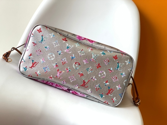 Çiçek Desenli Gümüş Louis Vuitton Büyük Asla Full M21352