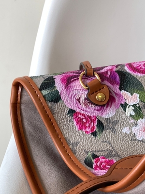 Çiçek Desenli Gümüş Louis Vuitton Büyük Asla Full M21352