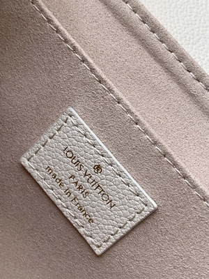 Favori Creme Mini Sling Çanta Markalı LV Rose Trianon İki Monogram Empreinte Deri