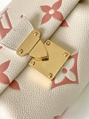 Favori Creme Mini Sling Çanta Markalı LV Rose Trianon İki Monogram Empreinte Deri