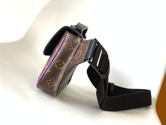 Charm S Lock Louis Vuitton Monogram Macassar Namlu Kılıfı Çanta Messenger