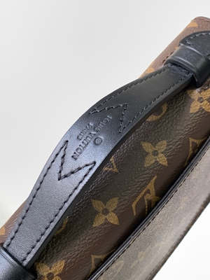 Charm S Lock Louis Vuitton Monogram Macassar Namlu Kılıfı Çanta Messenger