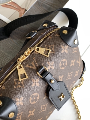 Louis Vuitton Özel Marka Çantalar Petite Malle Souple Empreinte Monogram Kahverengi Siyah