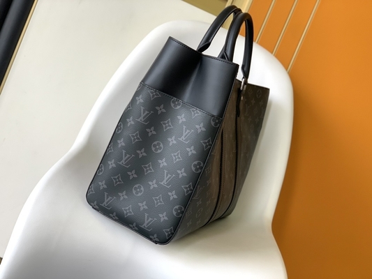 Erkek Sac Plat Horizontal Zippé 24H M45571 Louis Vuitton çanta