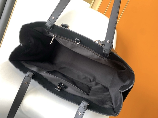 Erkek Sac Plat Horizontal Zippé 24H M45571 Louis Vuitton çanta