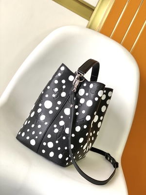 Bayan Beyaz Siyah NéOnoé MM Louis Vuitton Yayoi Kusama El Çantası