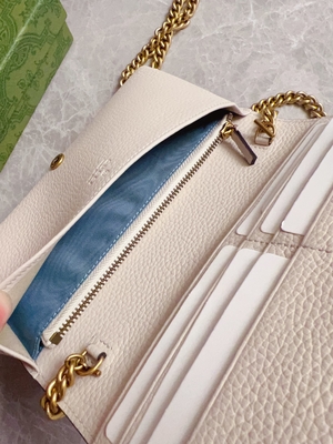 Açık Pembe Deri Mini Tasarımcı Cüzdanlar Gucci Python Zinciri Üzerinde Cüzdan WOC Kilitli G ile