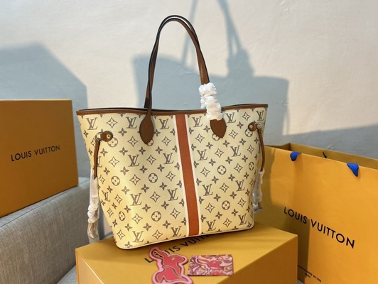 Bayan Louis Vuitton Preloved Markalı Çanta Neverfull Monogram Bej Çanta