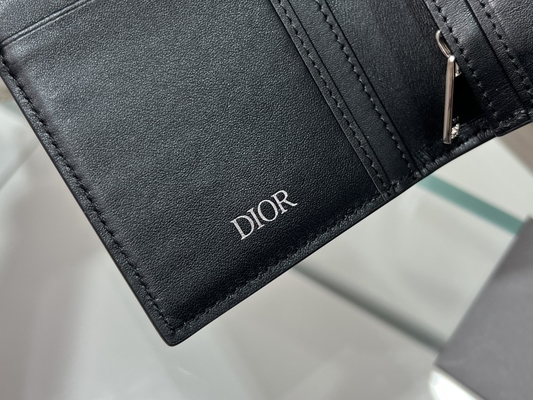 Kabartmalı Dikey CD Christian Dior Erkek Cüzdan Elmas Fermuarlı