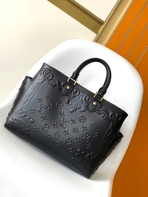 Beyaz Monogram Preloved Markalı Çanta Louis Vuitton Sac Plat Tote