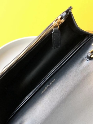 Dana Derisi YSL Siyah Çanta Altın Zincir Kate Küçük Püskül