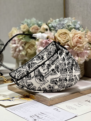 Kadın Nakış Dior Saddle Sling Çanta Patchwork 25cm 3 İç Cepli