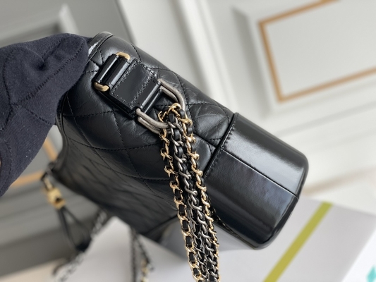 İkinci El Chanel Gabrielle Omuz Çantası Hobo Çanta Dana Derisi