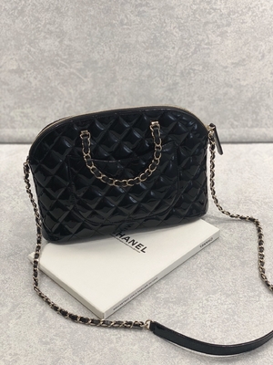 Retro Bayan Tarzı Küçük Chanel Patent Dana Derisi Alışveriş Çantası