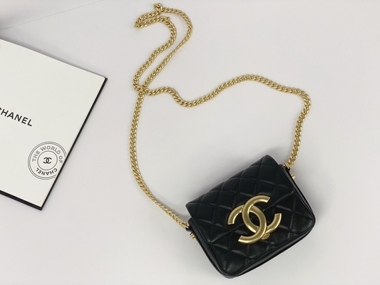 Siyah Kuzu Derisi Deri Markalı Messenger Çanta Chanel Flap Telefon Tutucu