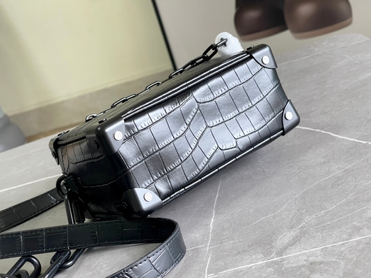 Crocodilien Mat Siyah Louis Vuitton LV Soft Trunk Mini Küçük Rugan