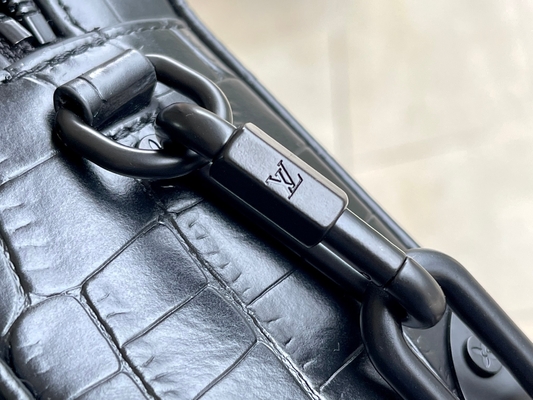 Crocodilien Mat Siyah Louis Vuitton LV Soft Trunk Mini Küçük Rugan