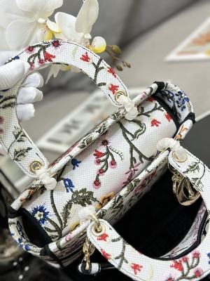 Çok Renkli Petites Fleurs Özel Markalı Çantalar Dior Medium D Lite Çanta